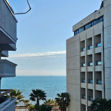 Appartement Sea View Apartament. Luxury Area In Durres Beach. Extérieur photo